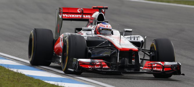 Jenson Button en el MP4-27