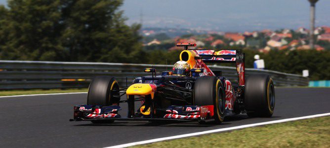 Sebastian Vettel durante los entrenamientos libres del Gran Premio de Hungría 2012