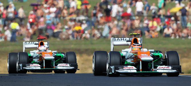 Los dos Force India ruedan juntos en Hungría
