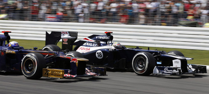 Pastor Maldonado pelea con Daniel Ricciardo