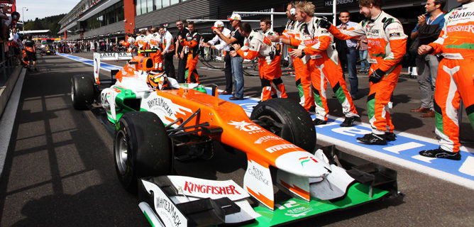 Nico Hülkenberg llegando a boxes tras su carrera