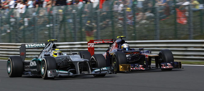 Nico Rosberg rueda en el circuito de Spa