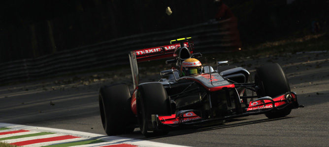 Lewis Hamilton pilota su McLaren en Monza