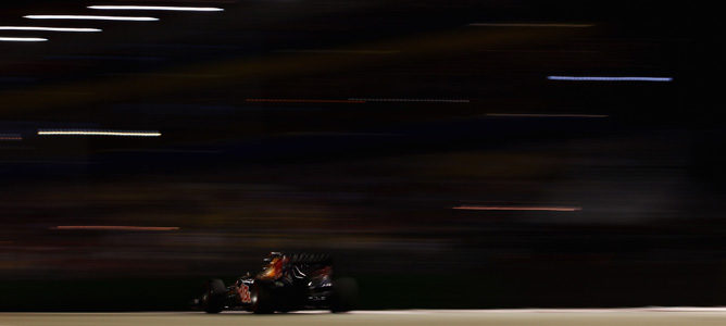 Sebastian Vettel con Red Bull en Singapur