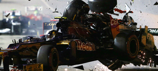 Accidente entre Schumacher y Vergne en Singapur 2012