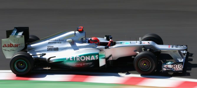 Nico Rosberg: "Senna me golpeó por detrás y destrozó mis neumáticos traseros"