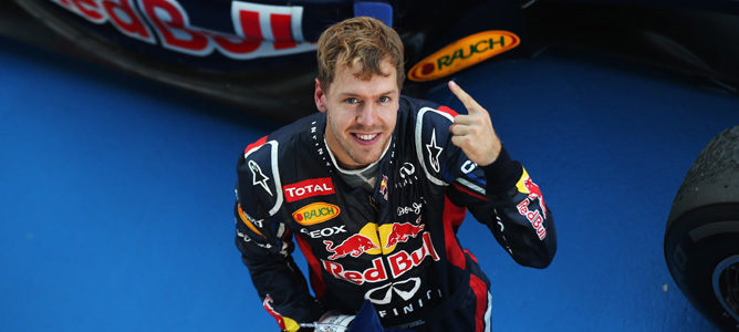 Sebastian Vettel celebra su victoria en Japón 2012