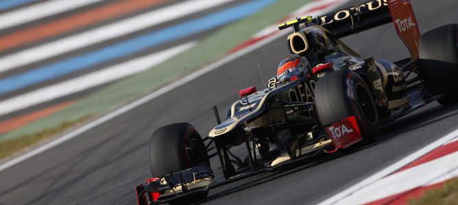 Eric Bouiller sobre Romain Grosjean: "Va a quedarse con nosotros"