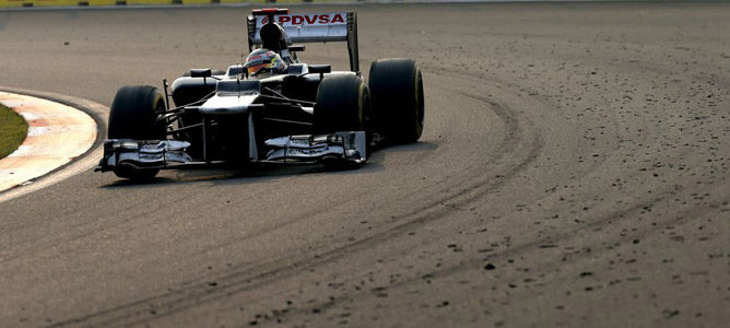 Pastor Maldonado en Corea