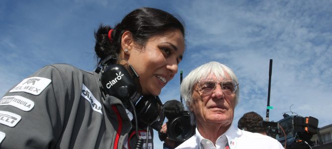 Monisha Kaltenborn y Bernie Ecclestone