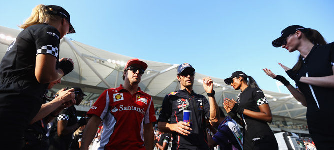 Mark Webber con Fernando Alonso