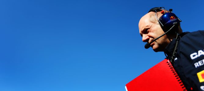 Adrian Newey confirma que está siendo complicado encontrar mejoras para 2013