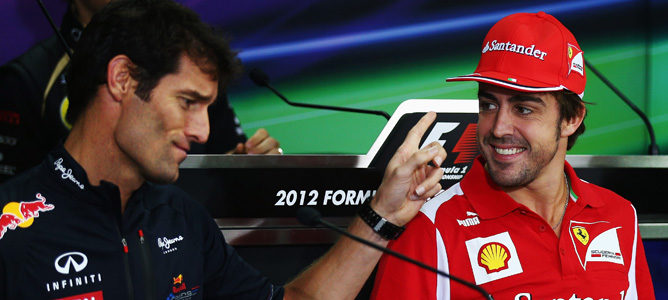 Mark Webber y Fernando A lonso durante una rueda de prensa en Corea 2012