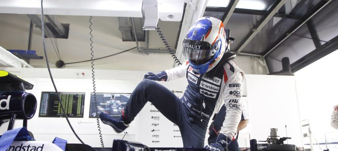 Valtteri Bottas se sube al FW34