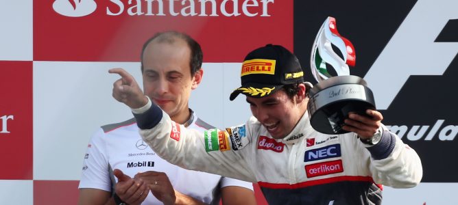 Martin Whitmarsh: "Sergio Pérez y Jenson Button serán tratados por igual"