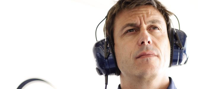 Toto Wolff abandona oficialmente Williams y se une a Mercedes-Benz