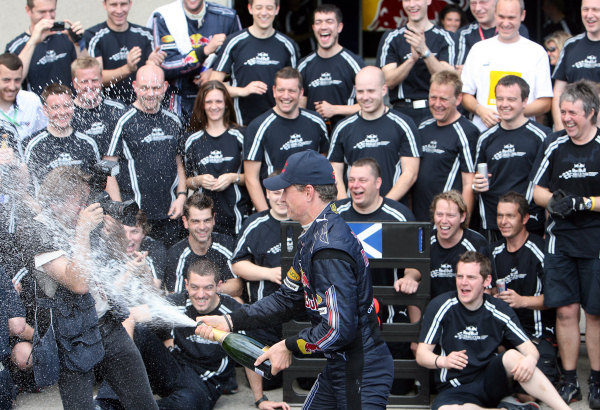 Coulthard logra su 62º podio en Canadá