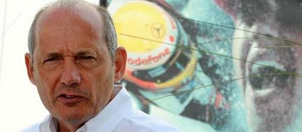 McLaren premia a su jefe, Ron Dennis