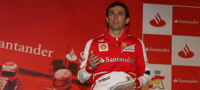 Pedro de la Rosa en su primer acto oficial como piloto de Ferrari