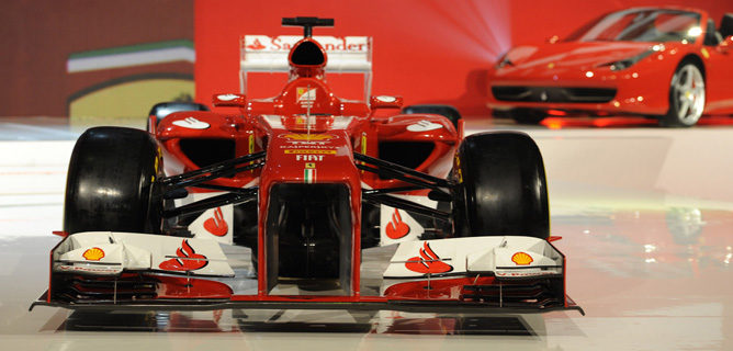 Nuevas suspensiones, reducción del peso y miniaturización: las claves del Ferrari F138
