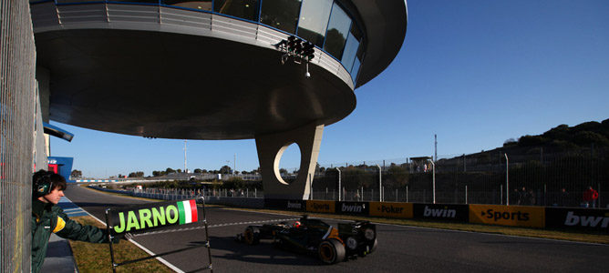 Alineación de pilotos participantes en los entrenamientos de pretemporada en Jerez