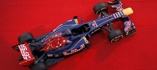 Presentación del Toro Rosso de 2013, STR8