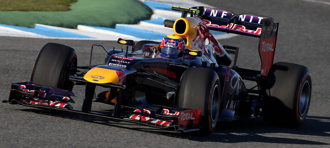Mark Webber en los test de Jerez con el Red Bull RB9