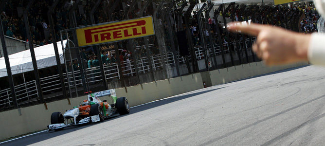 Adrian Sutil pilotando para Force India en Brasil 2011