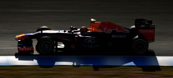 Mark Webber y su RB9 en Montmeló