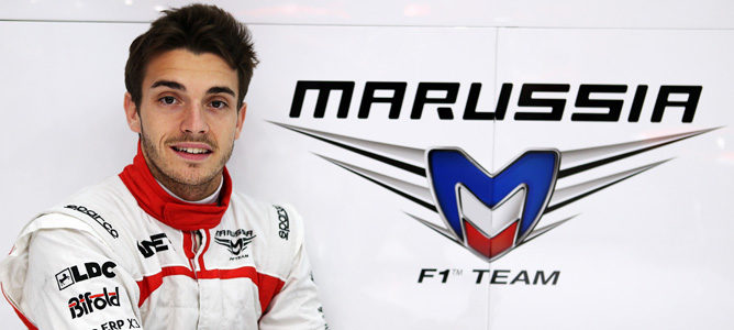 Jules Bianchi con los colores de Marussia, su nuevo equipo para 2013