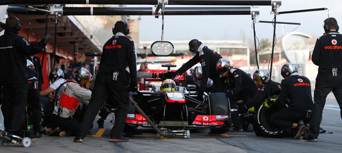 Sergio Pérez admite que la presión es "mayor" en McLaren