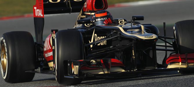 Kimi Räikkönen, contento con el E21: "No estoy preocupado sobre la fiabilidad"