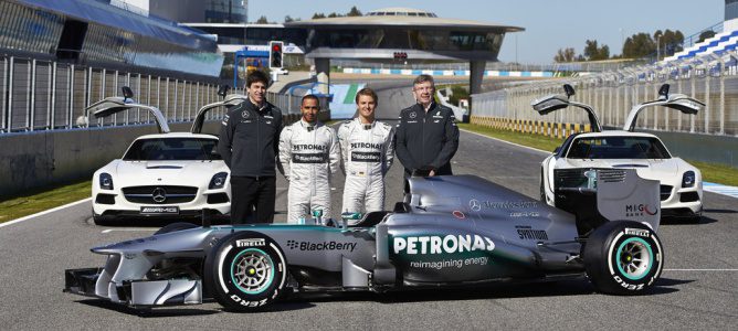 Toto Wolff: "Todos en el equipo estamos contentos con la llegada de Lewis"