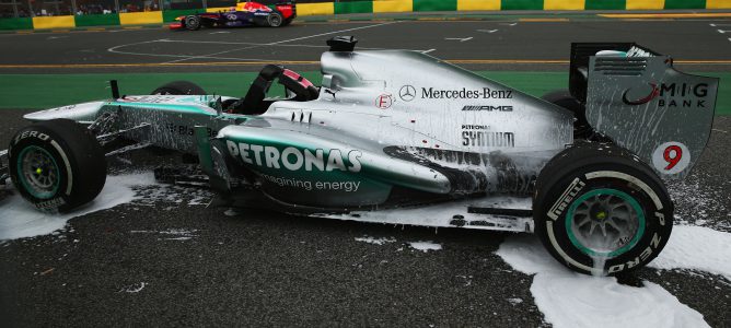 Nico Rosberg abandonó en Australia
