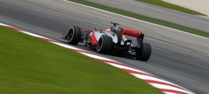 Jenson Button: "Parece que el coche va mejor que en Melbourne"