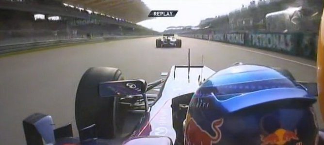 Vettel por detrás de Webber