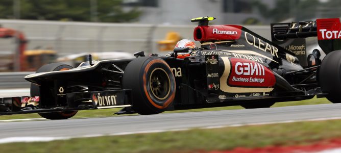 Eric Boullier halaga a Romain Grosjean: "Su trabajo está dando buenos resultados"