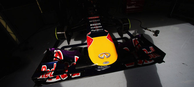 Red Bull contempla sus opciones para los pilotos de 2014