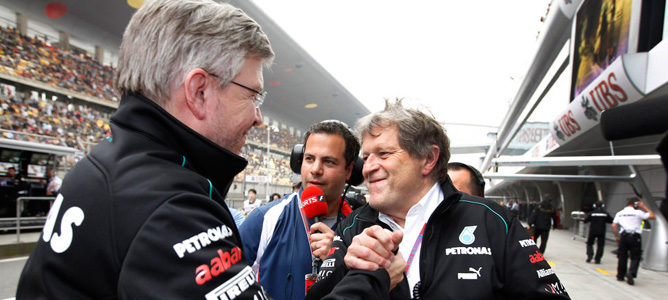 Toto Wolff: "Lo que pase con Lowe no quiere decir que Ross Brawn se vaya"