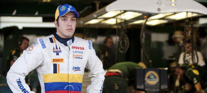 Rodolfo González pilotará el Marussia MR02 durante la primera sesión en Baréin