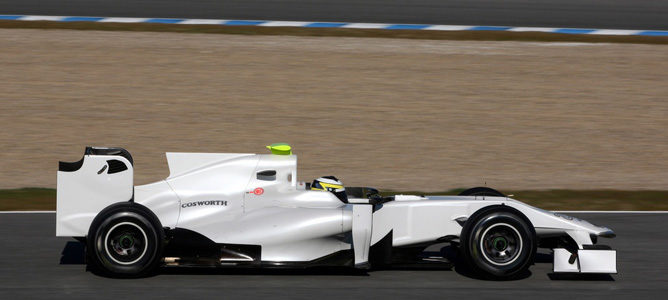 Pirelli subastará en eBay el F111 de HRT para fines beneficos