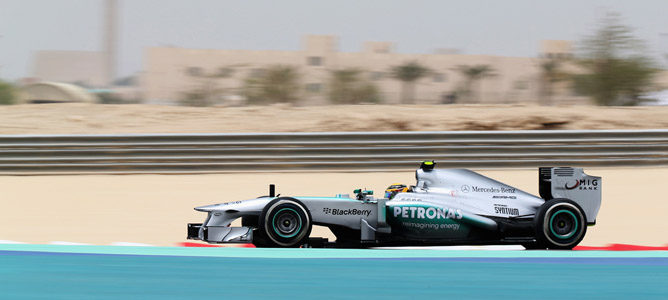Lewis Hamilton: "La velocidad de Fernando Alonso es simplemente increíble"