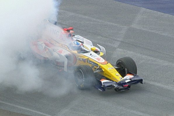 Massa lidera los primeros libres de Francia, Alonso rompe