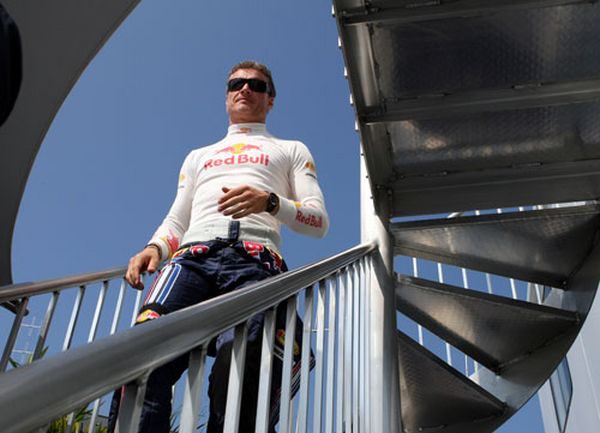 Coulthard piensa en su futuro