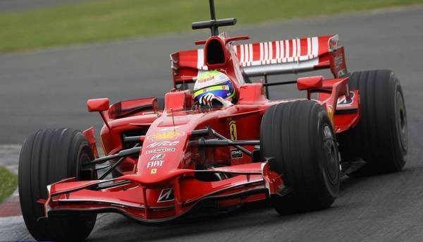 Massa lidera los entrenamientos, pero rompe