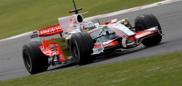 Force India podría abandonar Ferrari para irse con Honda