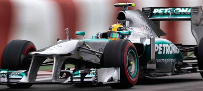 Lewis Hamilton: "Es bueno estar en la primera fila de nuevo"