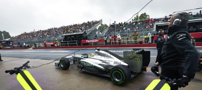 El equipo Mercedes responde a la decisión de la FIA