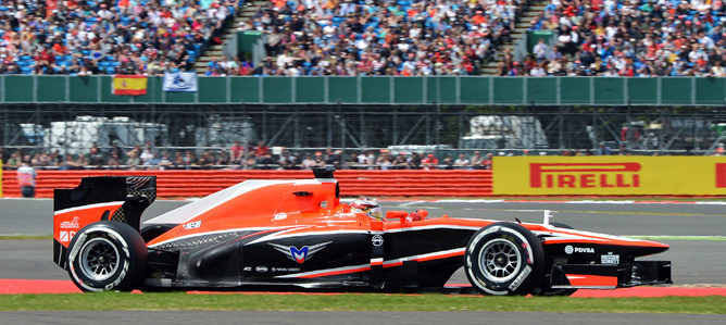 Jules Bianchi pilota su Marussia en Silverstone