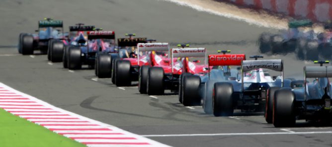 Pirelli se defiende, acusa y propone: responsabiliza a los equipos y anuncia cambios